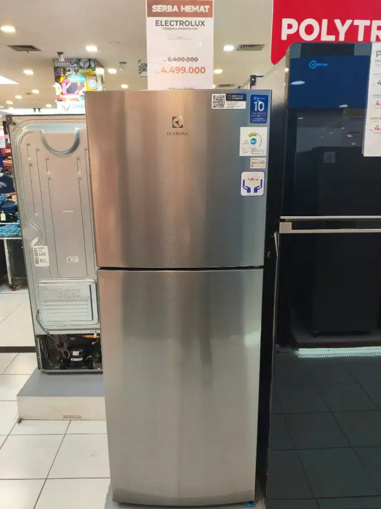 CASH & KREDIT Kulkas ELECTROLUX ETB2502JA INVERTER 225L
