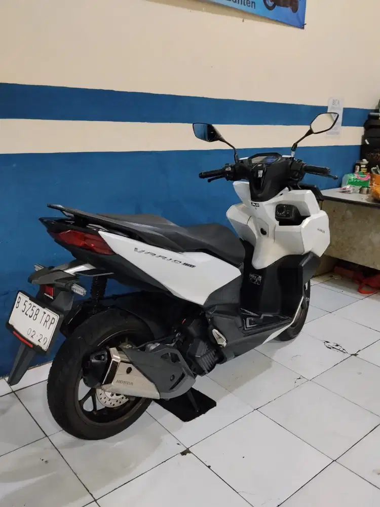 honda vario 160 abs tipe tertinggi 2024