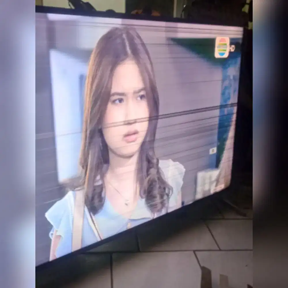 Smart Led TV 55 inch Normal Set Dus dan Rak , Ada Minus Sesuai Foto