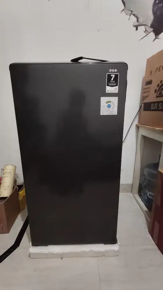 Di jual cepat kulkas AQUA