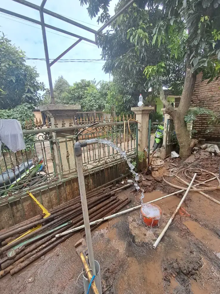 Tukang bor air tanah