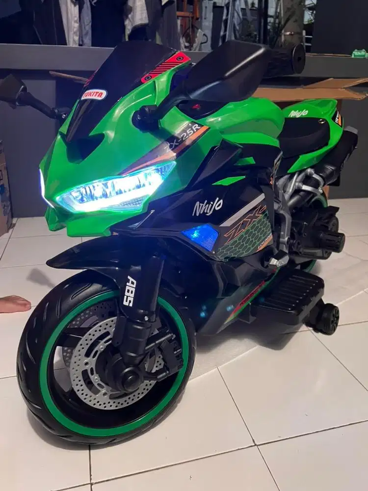 Motor aki anak yukita 738 ninja zx jok kulit baru beli jarang dipakai