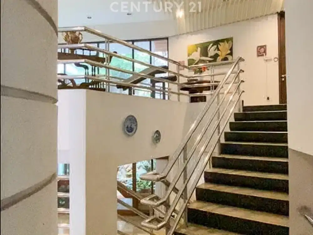 Rumah Klasik Lokasi Strategis Dekat Pakubuwono Nego Sampai Deal