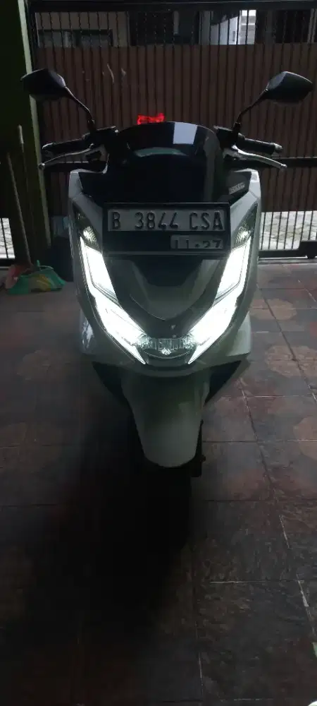 Dijual honda pcx abs jarang pakai masih mulus