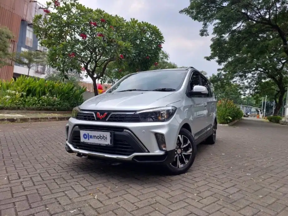 DP RENDAH Wuling Confero S 1.5 L Bensin-MT 2021 TRMS