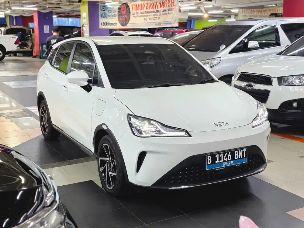 Neta v 2024 matic putih km10rb