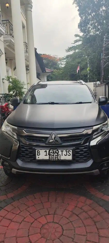 Sell Mitsubishi pajero dakar 4x2 thn 2018