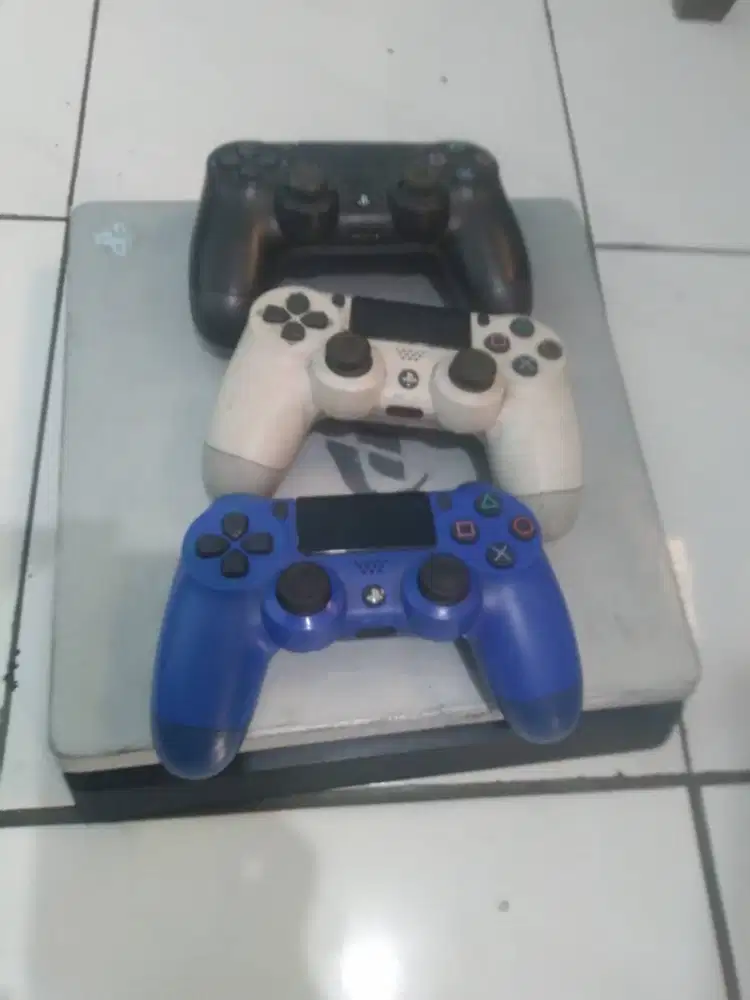 PS Slim Fw 6.72 Rusak plus 3 stik  No Komplain, no retur