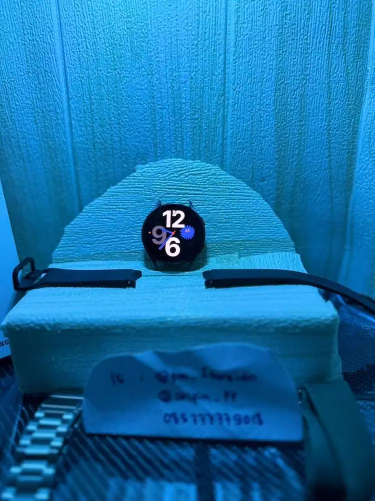 Samsung Watch 4 warna hitam 44 mm
