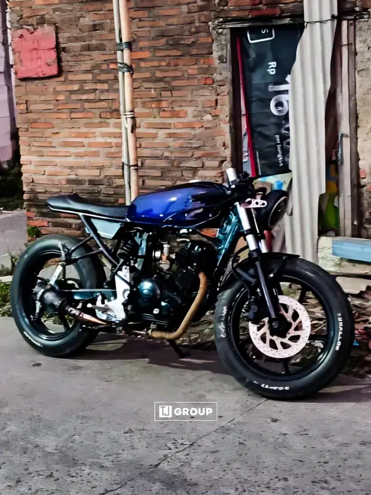 FOR SALE!! Yamaha Byson Custom Caferacer 2012