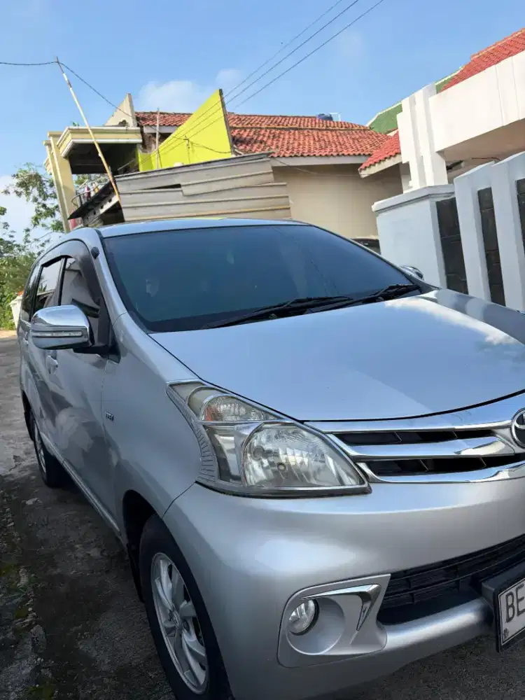 Avanza G tahun 2012 warna silver