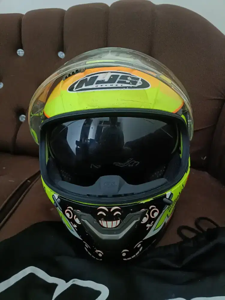 Helm full face njs shadow  TT bt