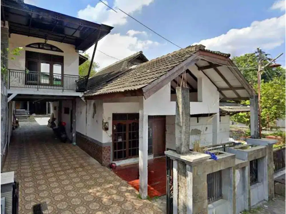 Rumah Luas di Jl Stonen Selatan, Bendan Ngisor Gajahmungkur