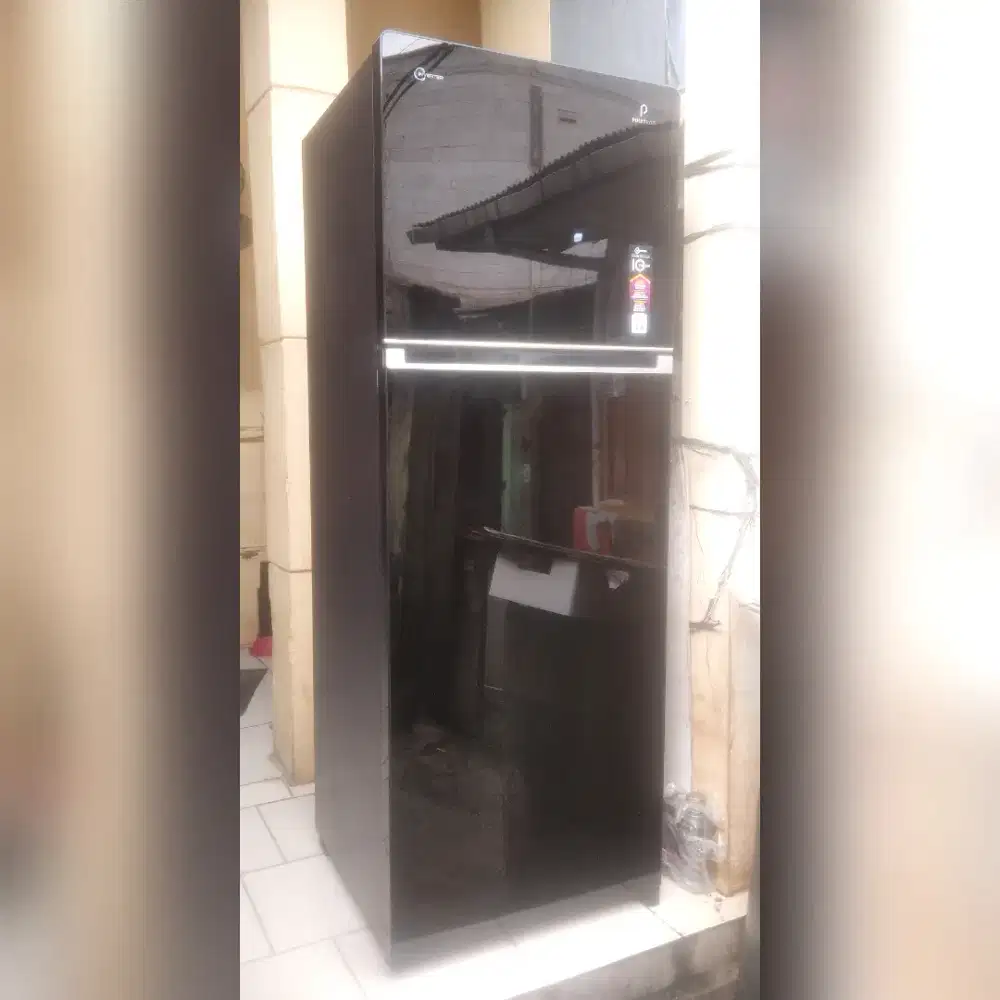 Kulkas 2 Pintu Polytron Normal Dingin Beku Joss Bagus Gress Like New