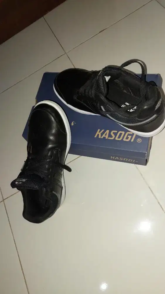 SEPATU KASOGI UKURAN 43