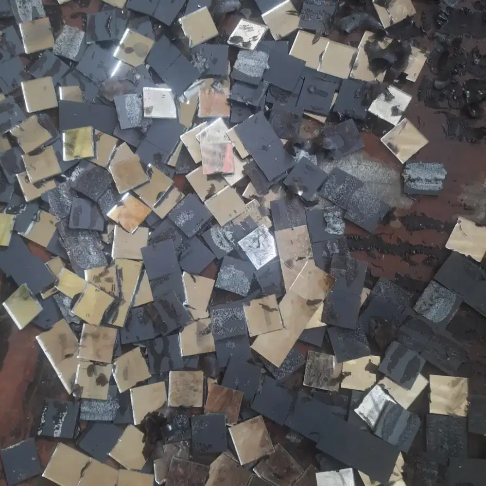 Kaca Cermin  kotak Size 2x2cm Bekas Layak 1400pcs