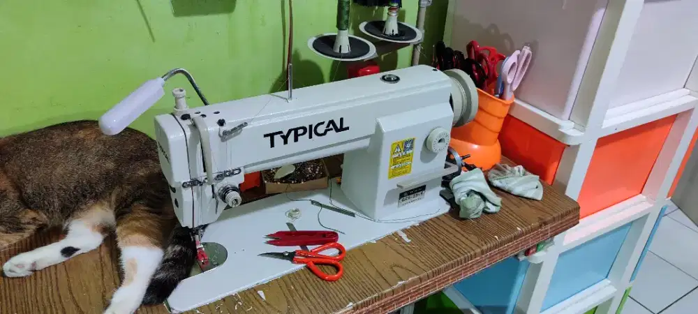 Mesin Jahit Typical GC 6-28-1 Bekas Normal – Head Only