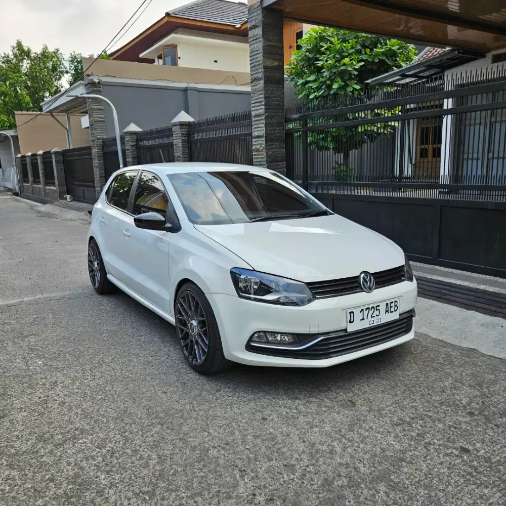Km60rb Volkswagen vw Polo tsi 1.2 faktur 2016 nik 2015 pemakaian 2017