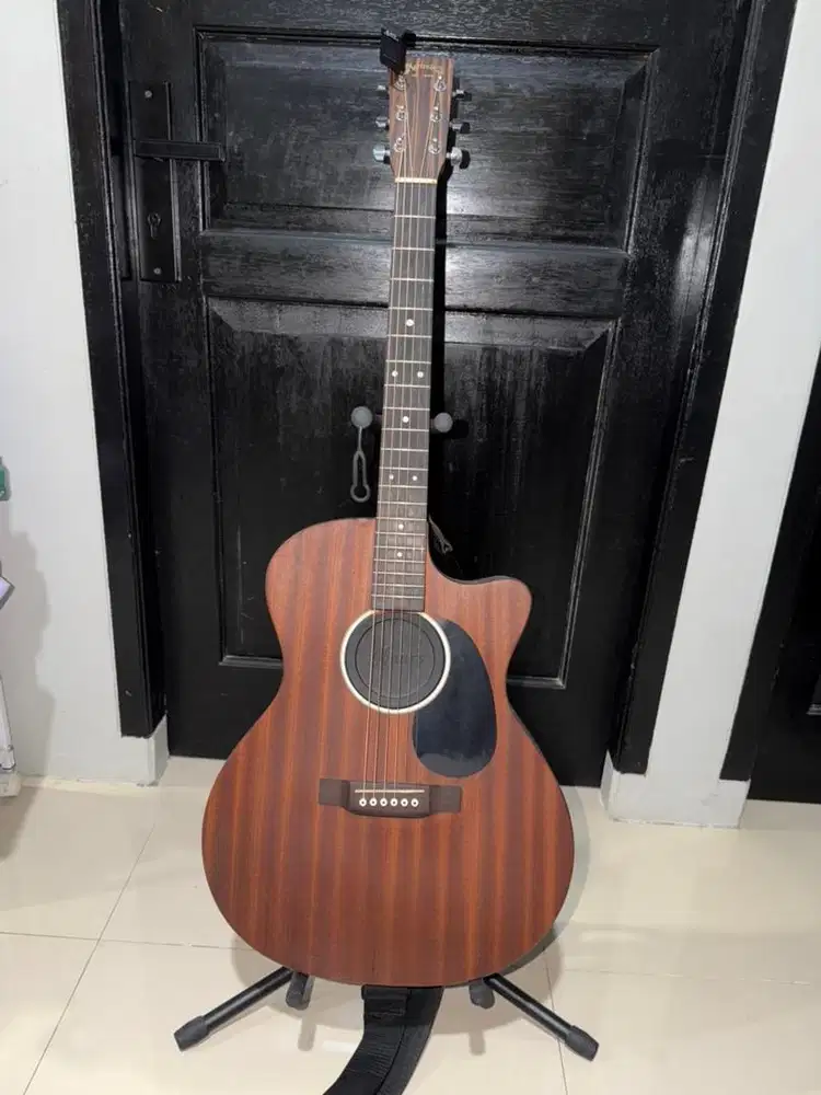 Gitar lengkap bagus