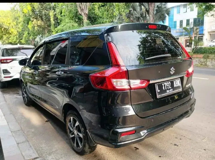 Suzuki Ertiga 2022 Bensin