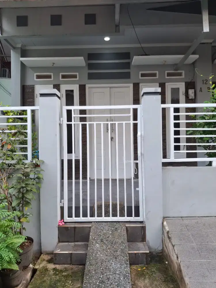 Dikontrakan rumah mungil di dekat scbd