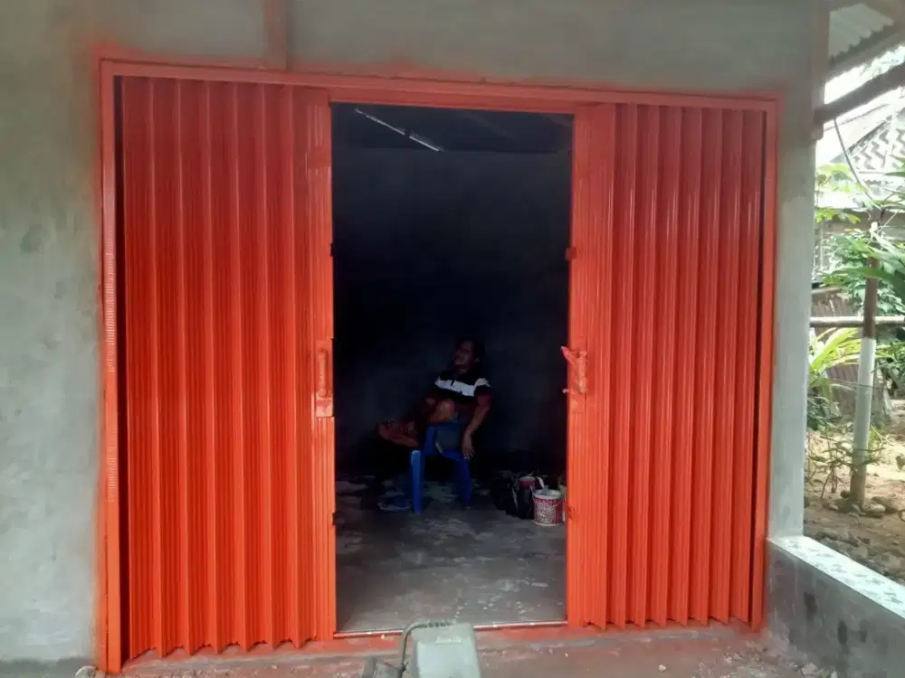 Rolling door dan folding gate pagar cutting