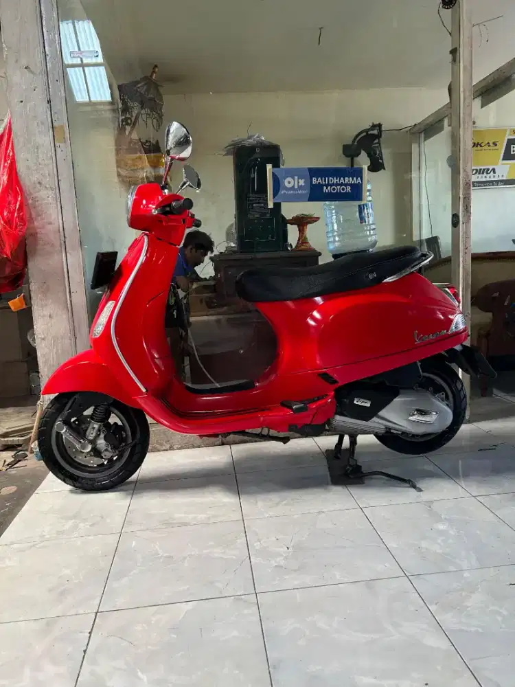 Vesva. LX 125 thn 2022 cash Bali dharma motor