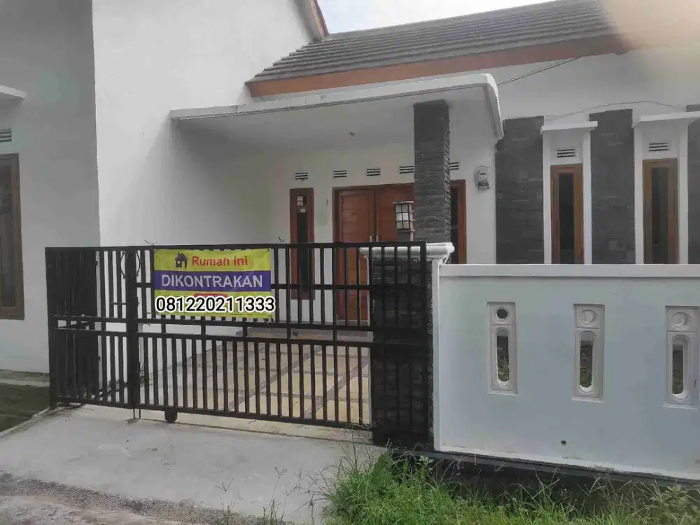 DI SEWAKAN RUMAH  BERSIH LUAS DI CIGANITRI BANDUNG 13 MENIT KE KAMPUS STT TELKOM