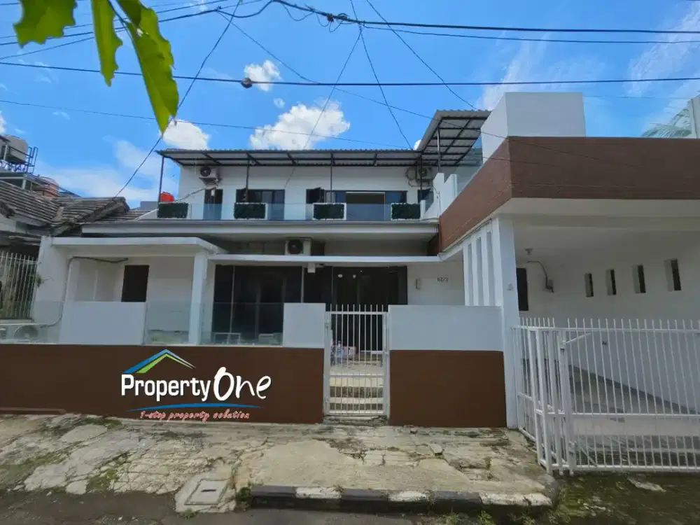 Sewa Rumah 2 Lantai Lokasi Strategis Di Serpong Park Dekat Akses Mall BSD Plaza Dan Tol BSD