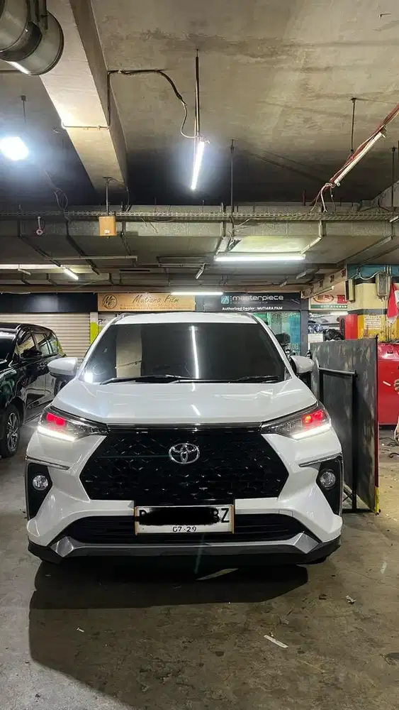 Toyota Veloz 2022 Putih Km 40rb