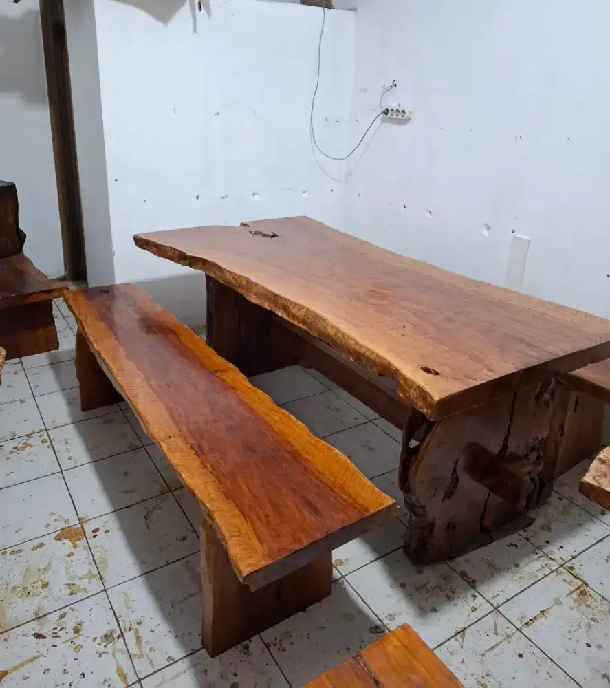 Meja makan meja kayu meja kursi kafe