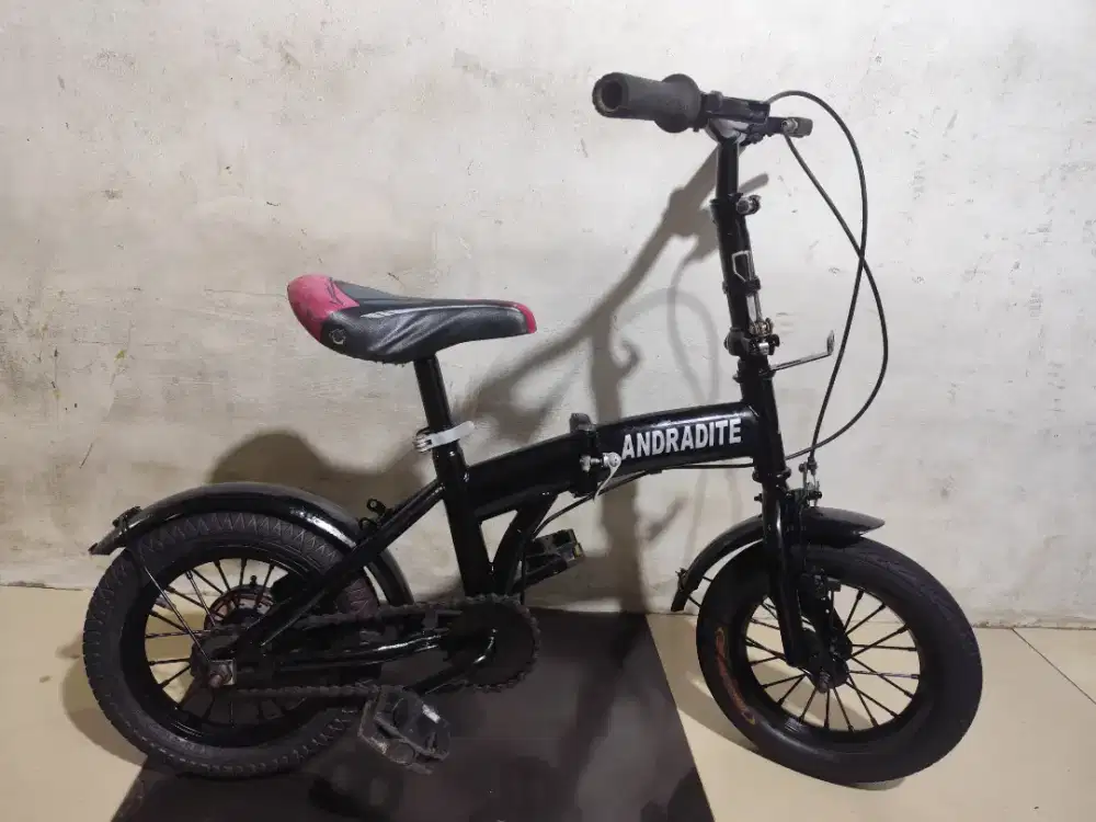 Sepeda lipat ukuran 12 siap pakai