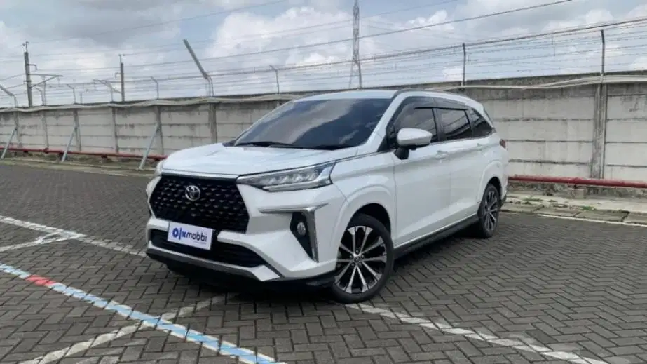 DP MURAH - Toyota Avanza 1.5 New Veloz Q CVT Bensin-AT 2022 Putih