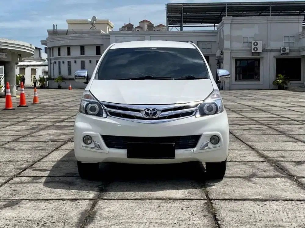 Toyota Avanza 1.3 G Automatic 2015