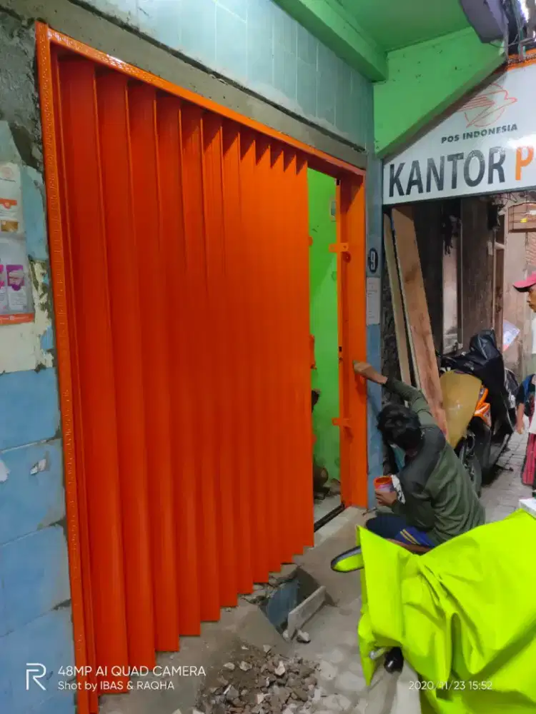 Folding gate murah dan rolling door besi