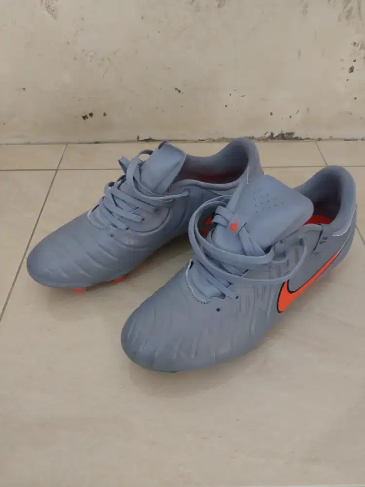 Sepatu nike tiempo legend 10