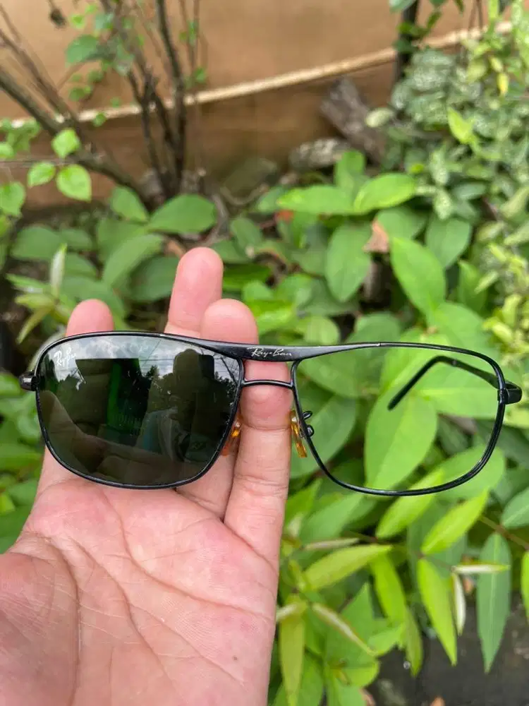 FRAME VINTAGE RAY-BAN