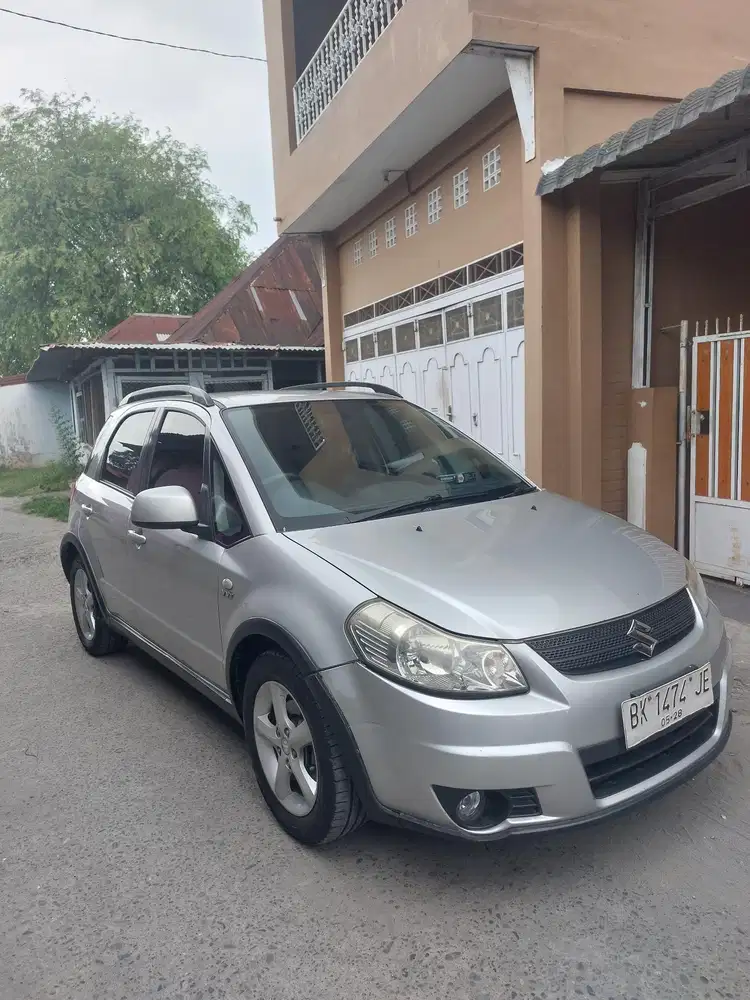 Mobil Bekas Matic  Suzuki SX4 2008 Bensin