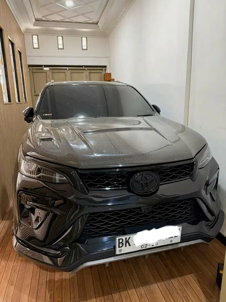 Fortuner GR 2.8 Diesel Matic 2022 with body kit legender aero package