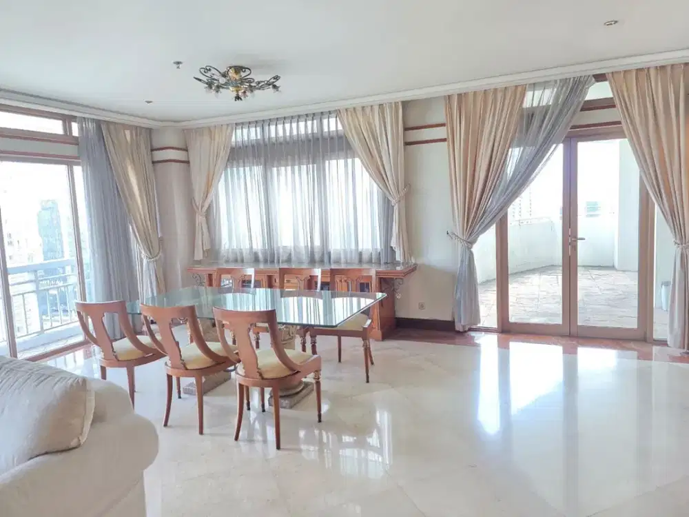Dijual 4Br Apartemen Somerset Grand Citra Furnished