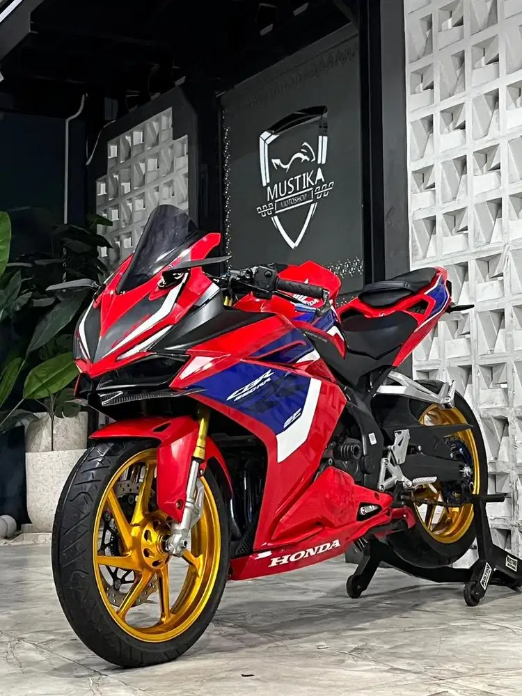 Tipe SP QS!!Honda CBR 250 ABS th 2021 - Ayu Mustika