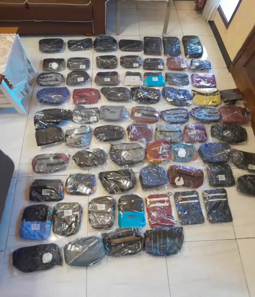 67 PCS Tas Selempang CUCI GUDANG