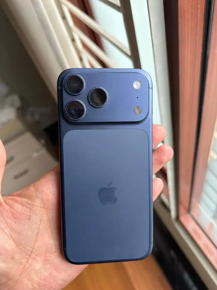 Iphone 17 Pro Max 256 GB Deep Blue Ex Ibox