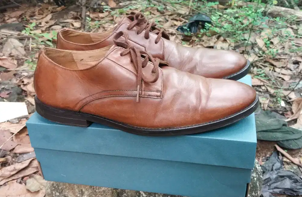 Sepatu kulit clark size 43