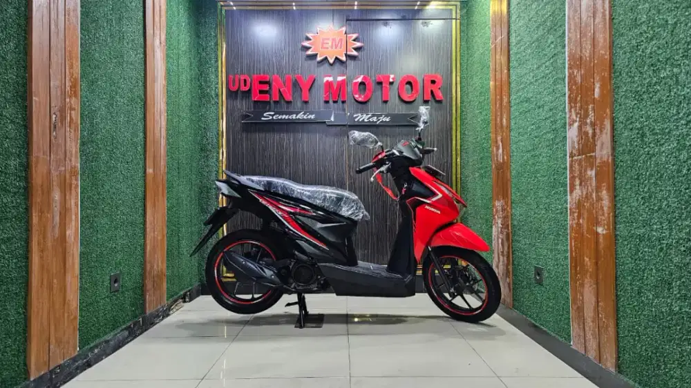 UD ENY MOTOR - Honda New Beat thn 2024 mulus