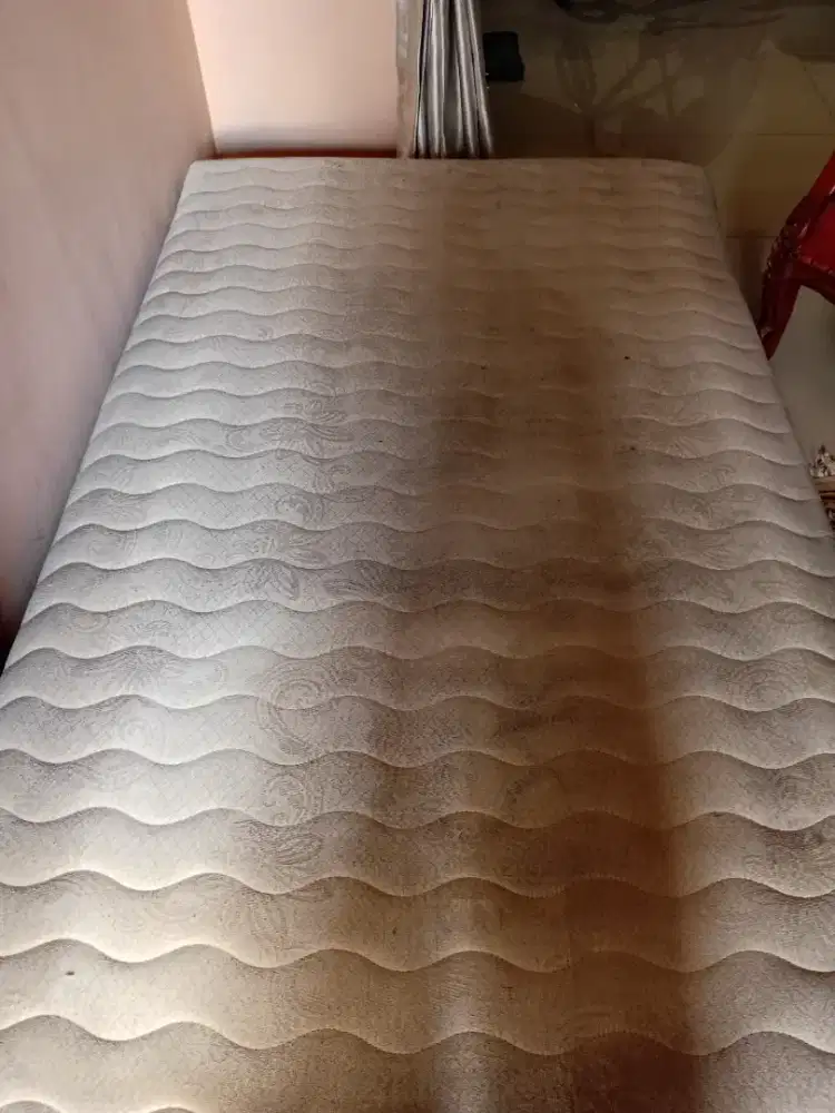 Di jual bed ukr 120