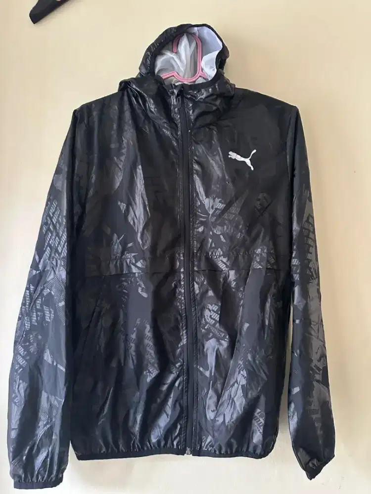 Jaket running puma