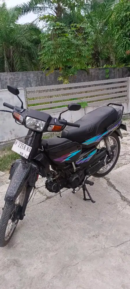 Astrea grand 1996