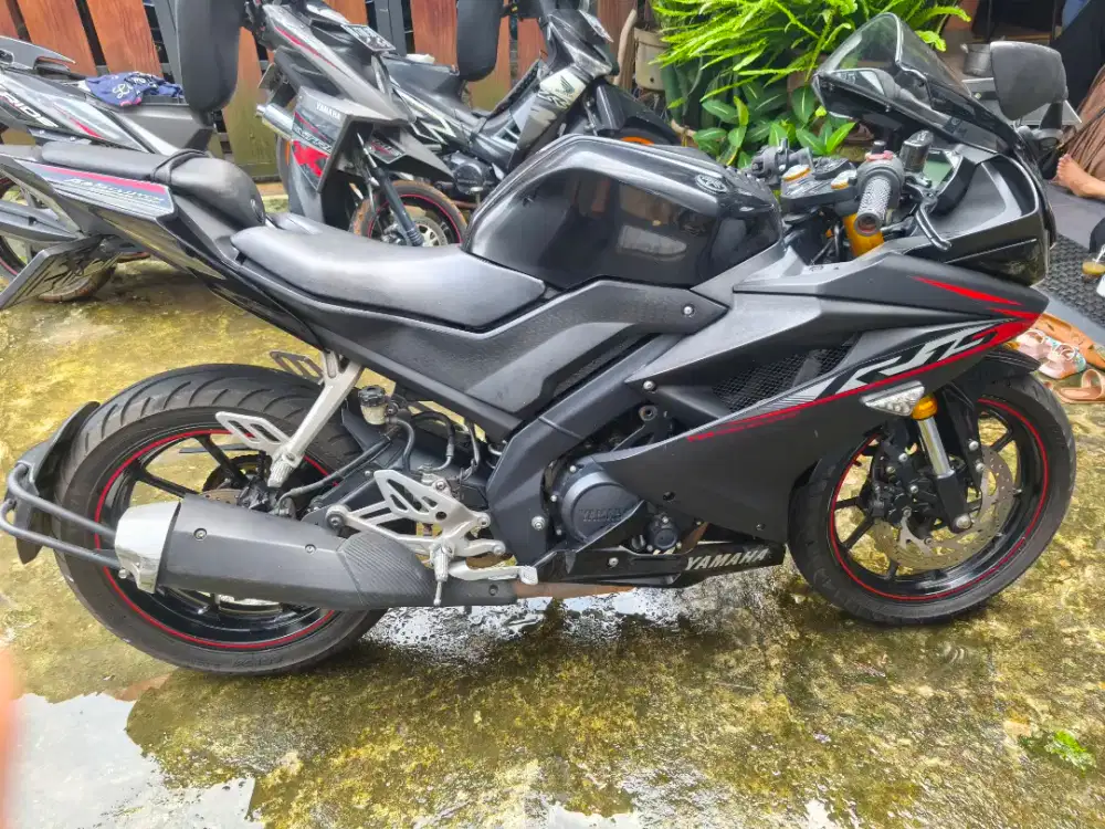 Yamaha R15 2020 second