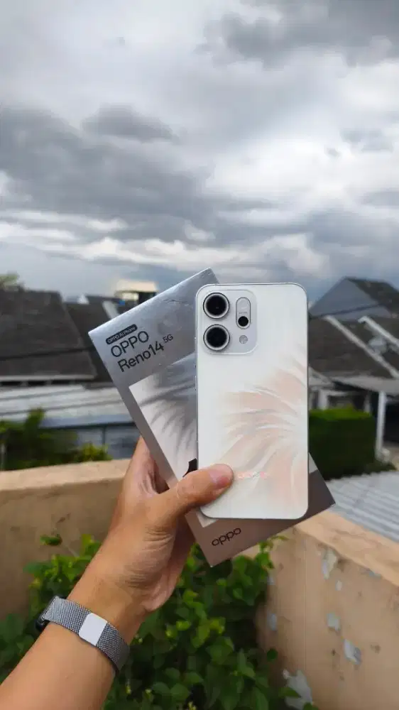 Oppo Reno 14 5G 12/256gb Fullset LikeNew Garansi Resmi